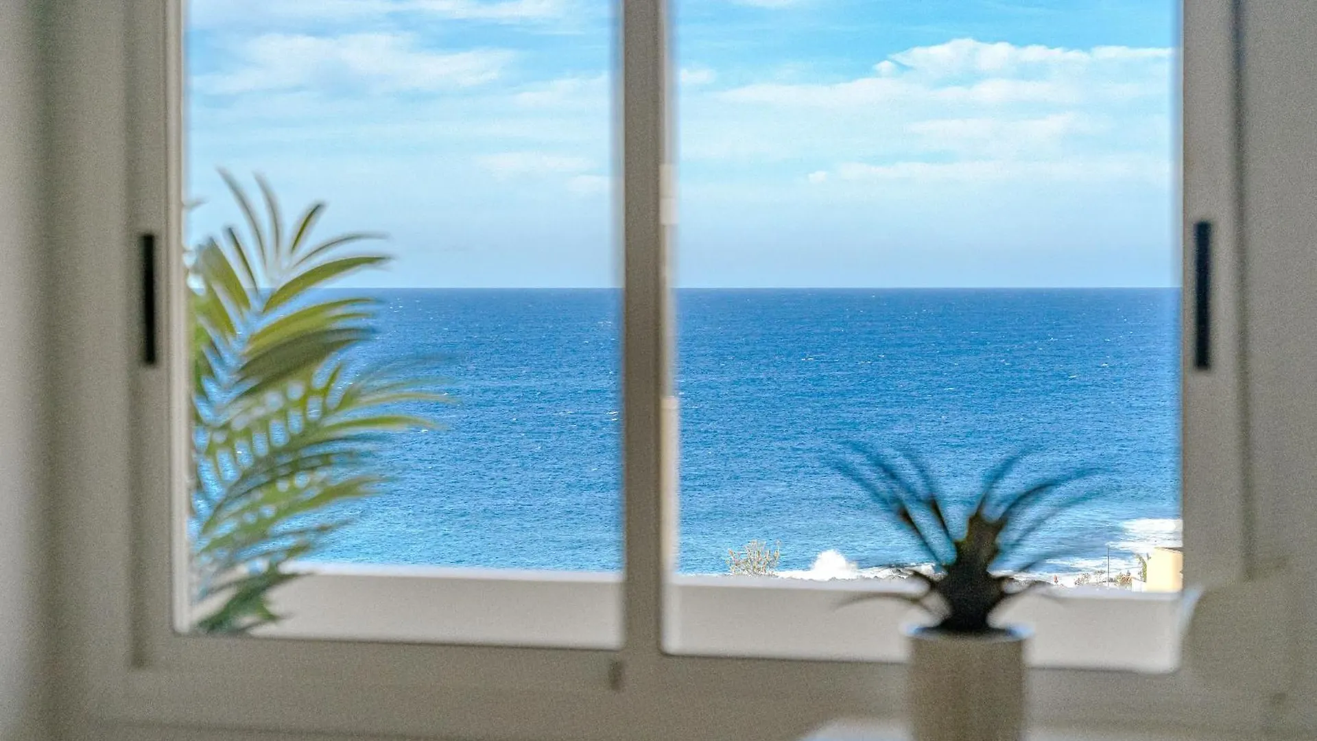 Playa La Arena 2 Bed Apartment Puerto de Santiago   Puerto de Santiago (Tenerife)