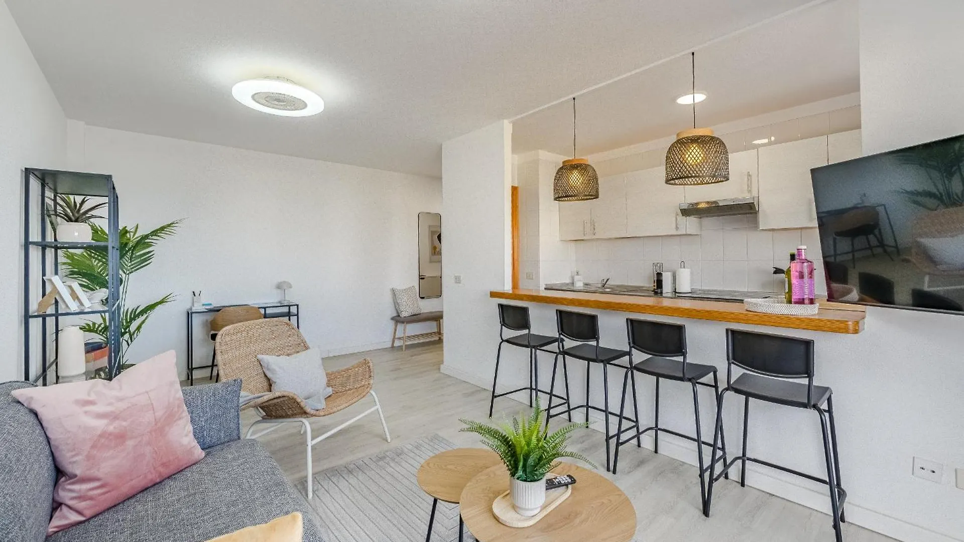 Playa La Arena 2 Bed Apartment Puerto de Santiago