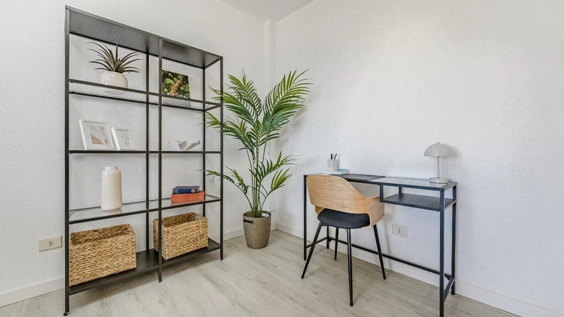 Playa La Arena 2 Bed Apartment Puerto de Santiago  Spain