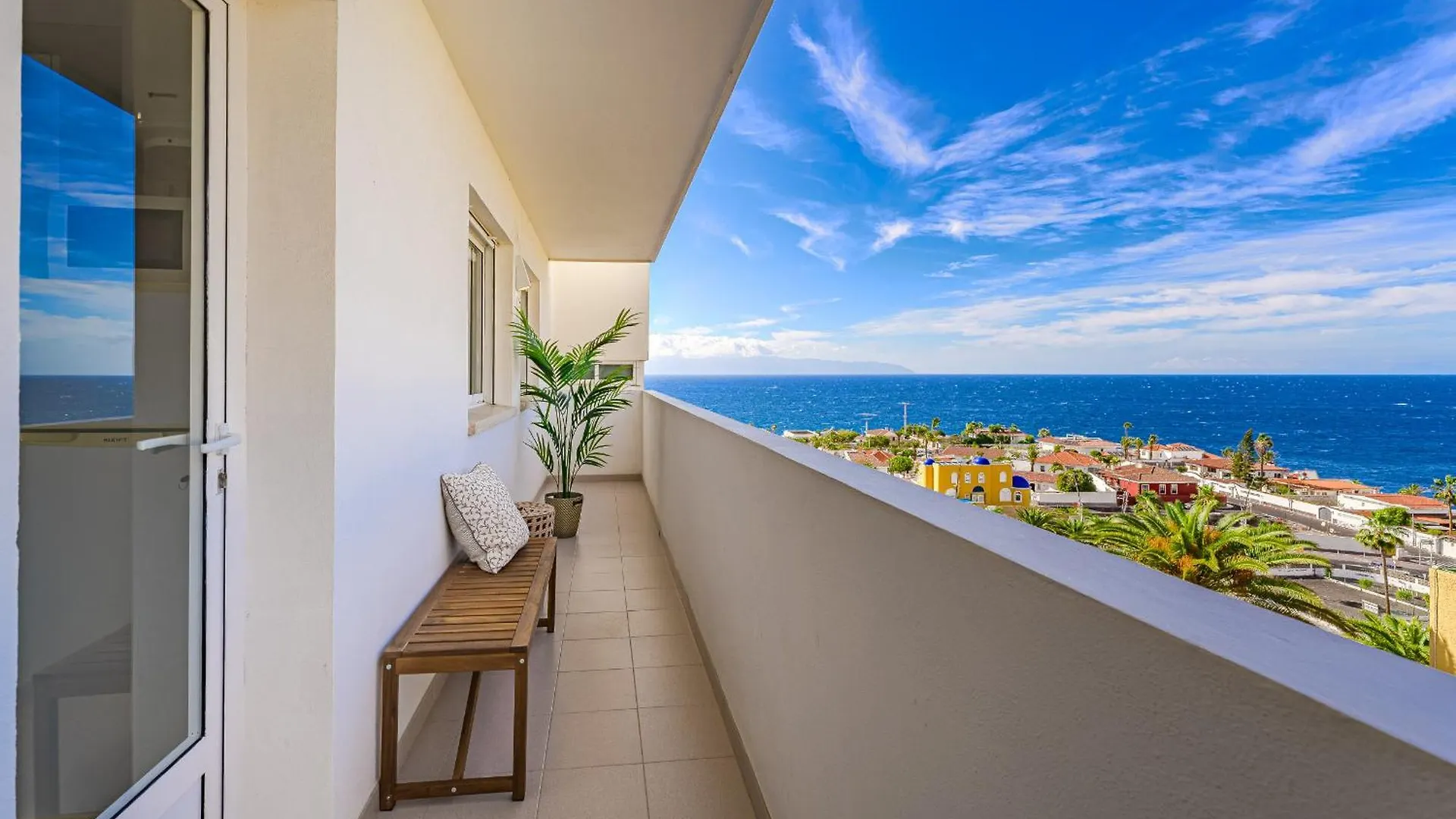 Playa La Arena 2 Bed Apartment Puerto de Santiago  0*, Puerto de Santiago (Tenerife)